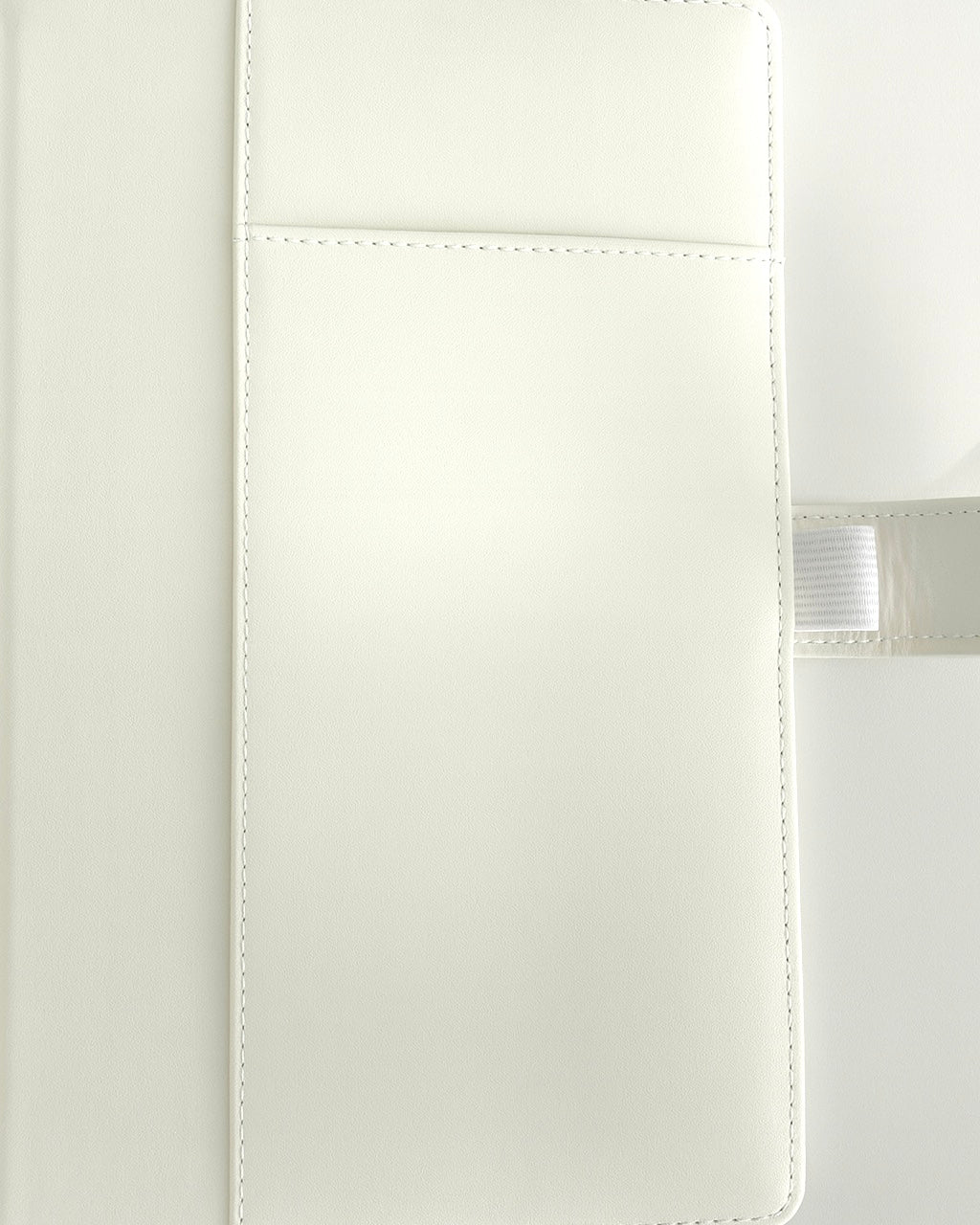 Binder A5 White